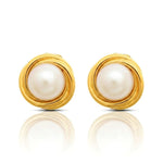 Liora Necklace - Pearl Medallion 2