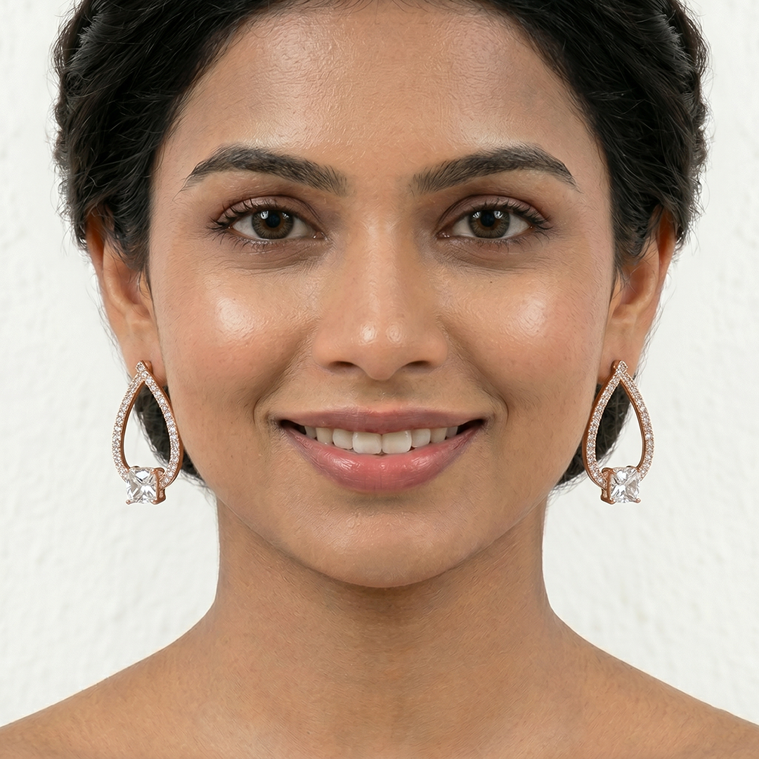 Golden Dew White Earrings