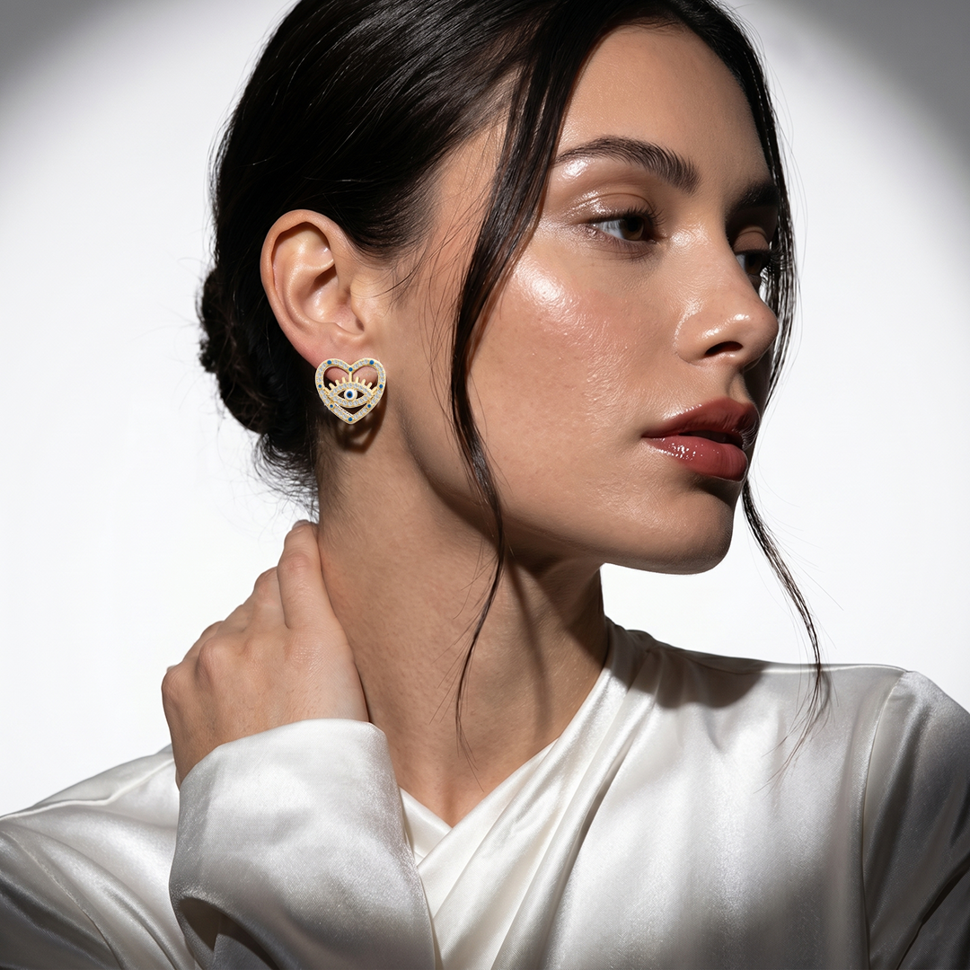 Eyeconic Heart Earrings