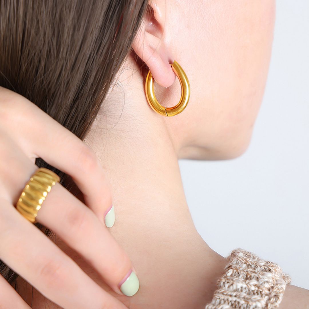 Palais Earrings