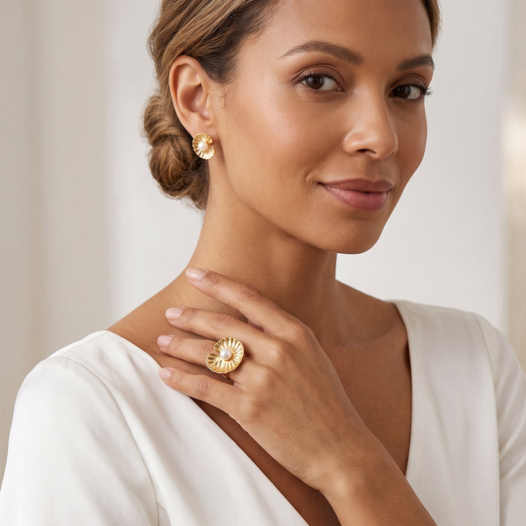 Shell Pearl Ring