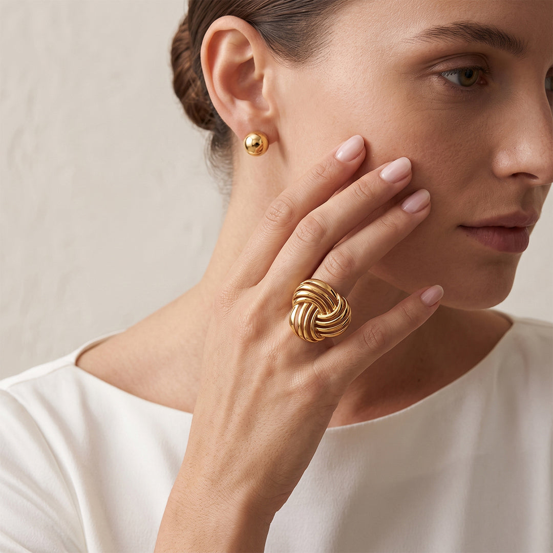 Knot Ring