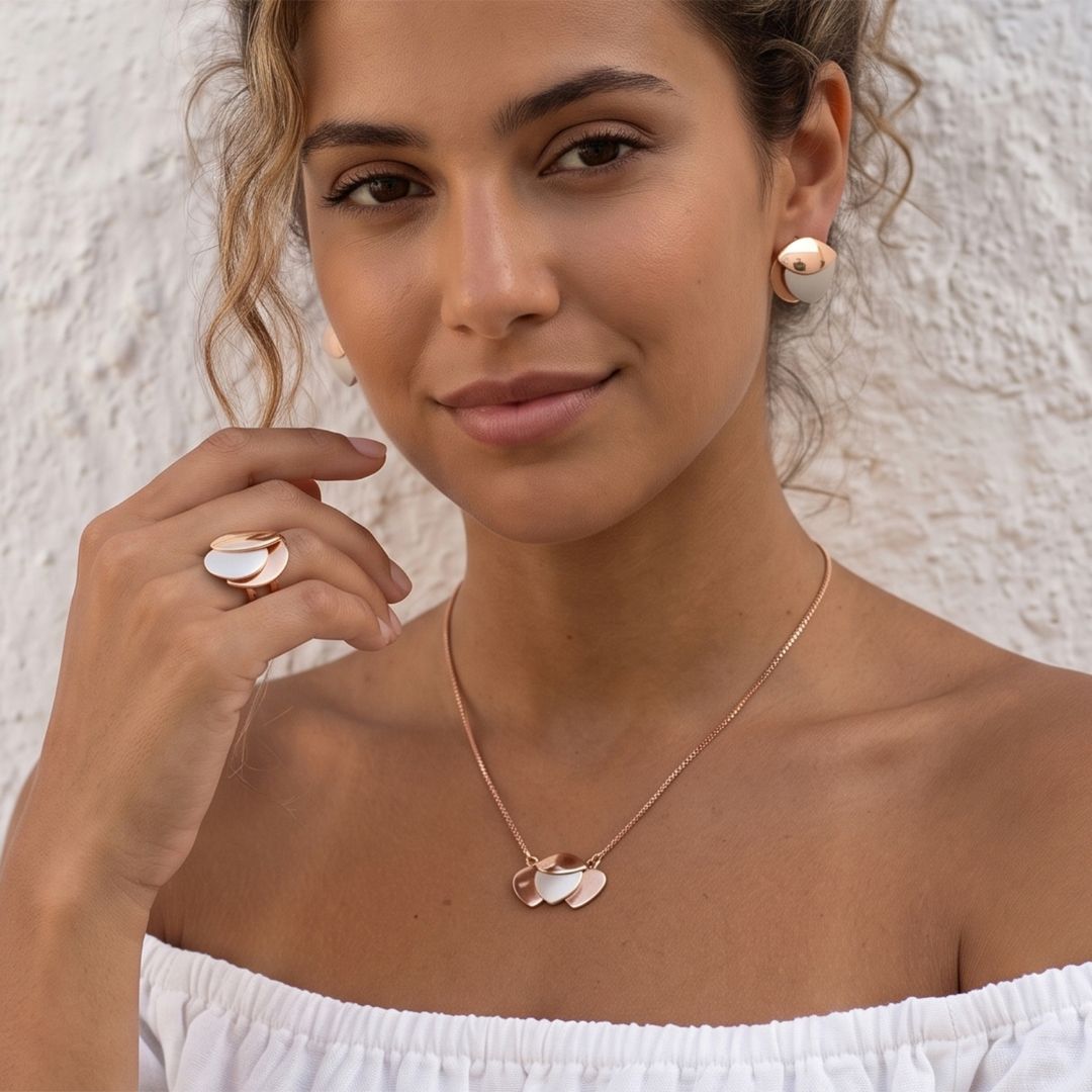 Dove Set